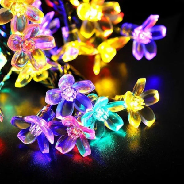 1+1 CADOU Instalație solară 50 LED în formă de flori
